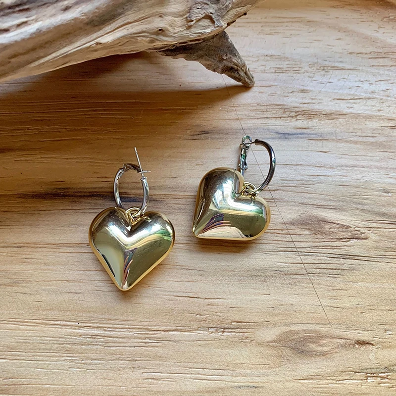 Сердце золотистого цвета 3D узор болтается винтажный геометрический эффектный