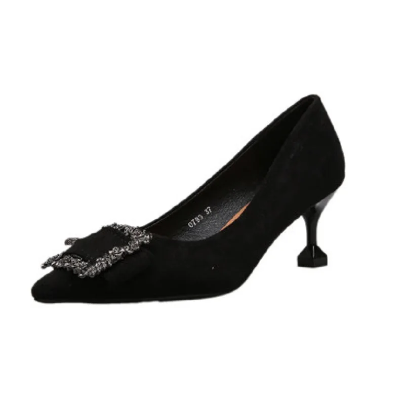 

Women's Shoes