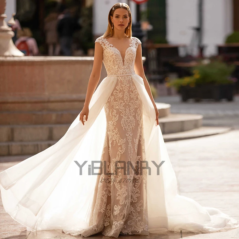 

Luxury Mermaid Wedding Dresses Sleeveless Tulle Detachable Train 2 In 1 Lace Applique Wedding Gowns V Neck Back Button Design