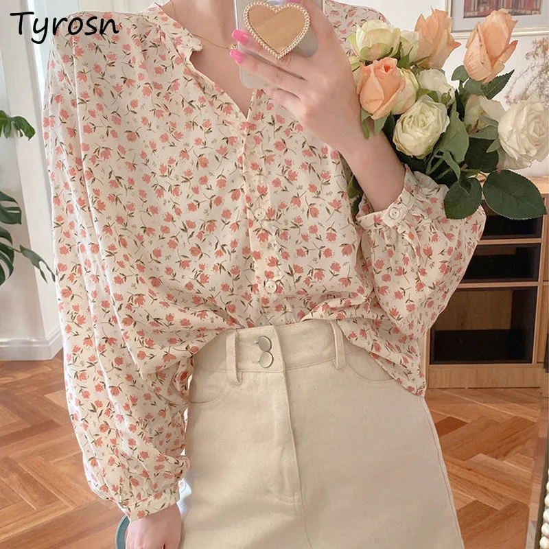

Shirts Women Sweet Design Floral Blouses Gentle Kawaii Loose V-neck Fashion Single Breasted Long Sleeve Tops Female Temperament
