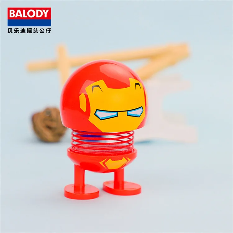 Мультфильм Мститель marvel автомобиль Весенняя голова качающаяся кукла автомобильные аксессуары Украшение Интерьера Автомобильные украшения интерьера ornamen