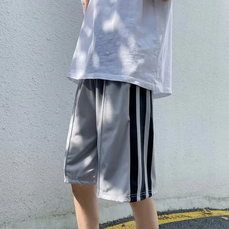 

Summer shorts men's black loose five-point mid-pants Hong Kong style trend boys thin outer wear sports casual pants