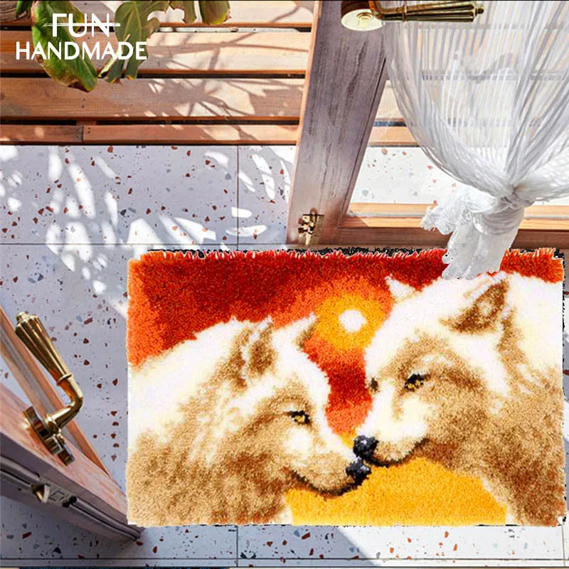 

DIY Snow Wolf Latch Hook Kits Rug Crochet Tapis Cartoon Style Needle Embroidery For Carpet Tapestry Kits Pattern Floor Mat
