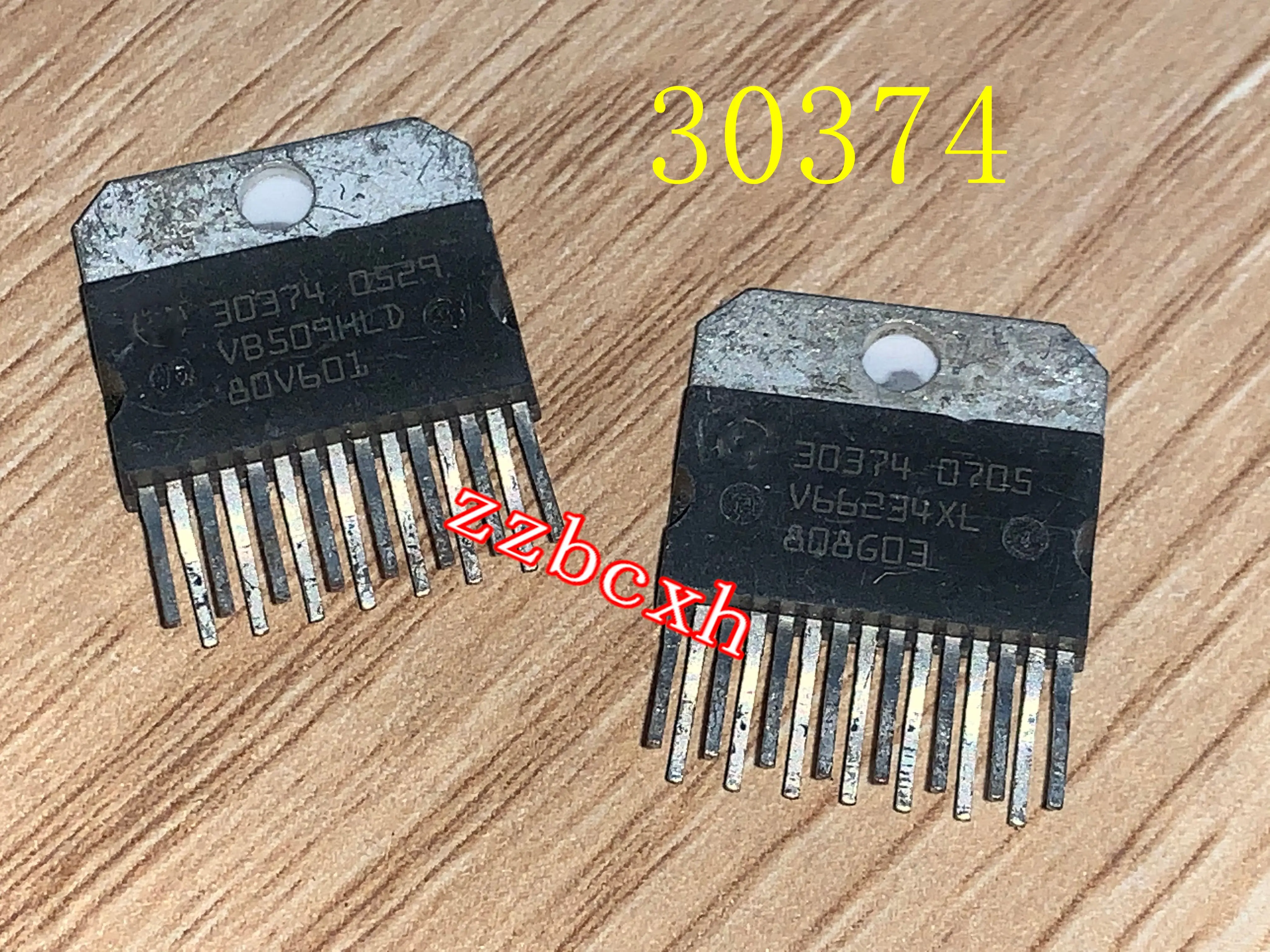 

2PCS/LOT New Original 30374 ZIP15