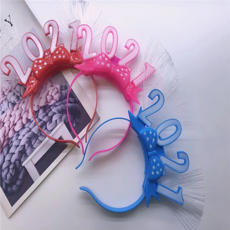 

2021 New LED Light Up Fiber Optic Headband New Year Hair Hoop Glowing Party Favors (Random Color)