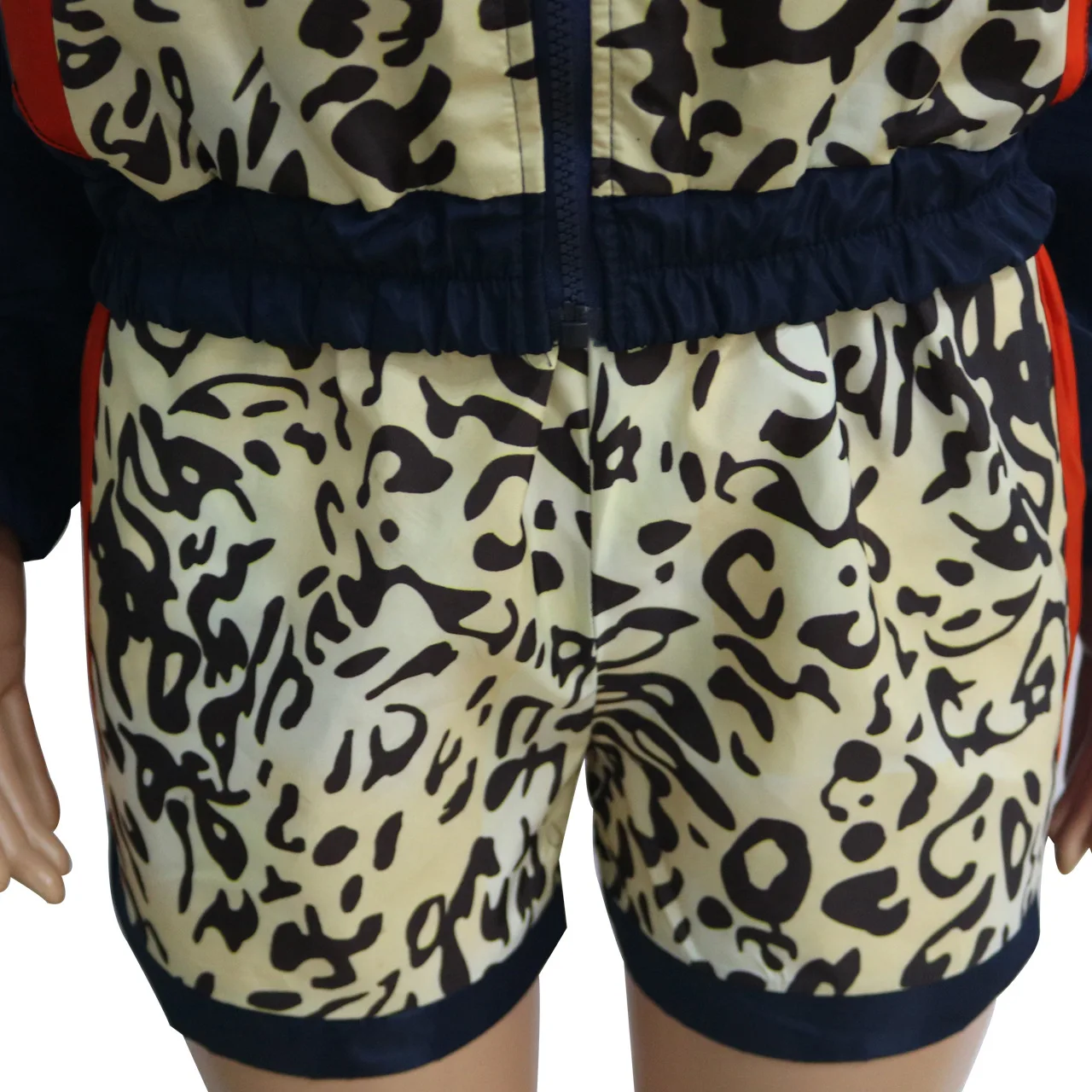 ANJAMANOR спортивный костюм женский комплект из двух предметов Леопардовый цвет блок