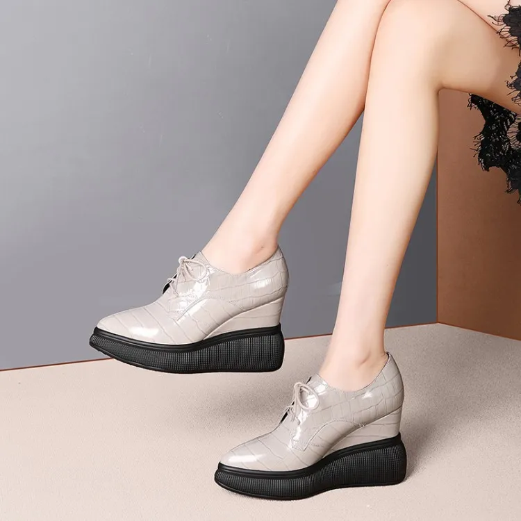 Женские туфли лодочки из мягкой лакированной кожи с острым носком|Женские туфли|