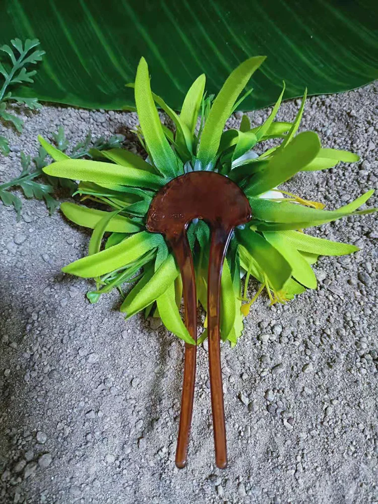 Рисунок 5 - Разноцветные стики для волос