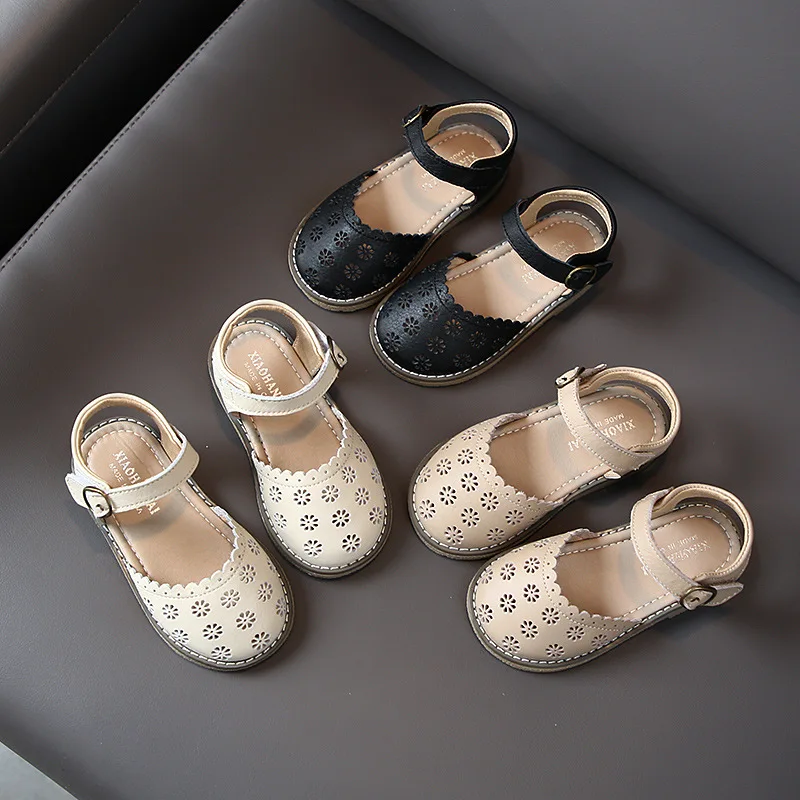 

British style girls Baotou sandals summer new soft-soled children's sandals hollow carved baby shoes