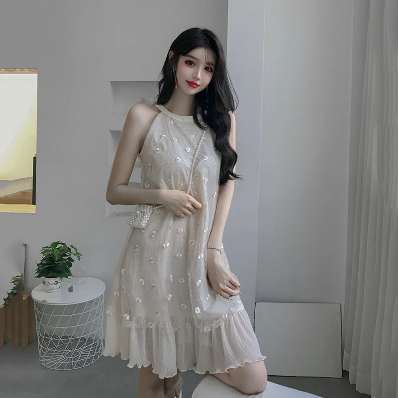 flower embroidered gauze falbala neck strap big pendulum dress |