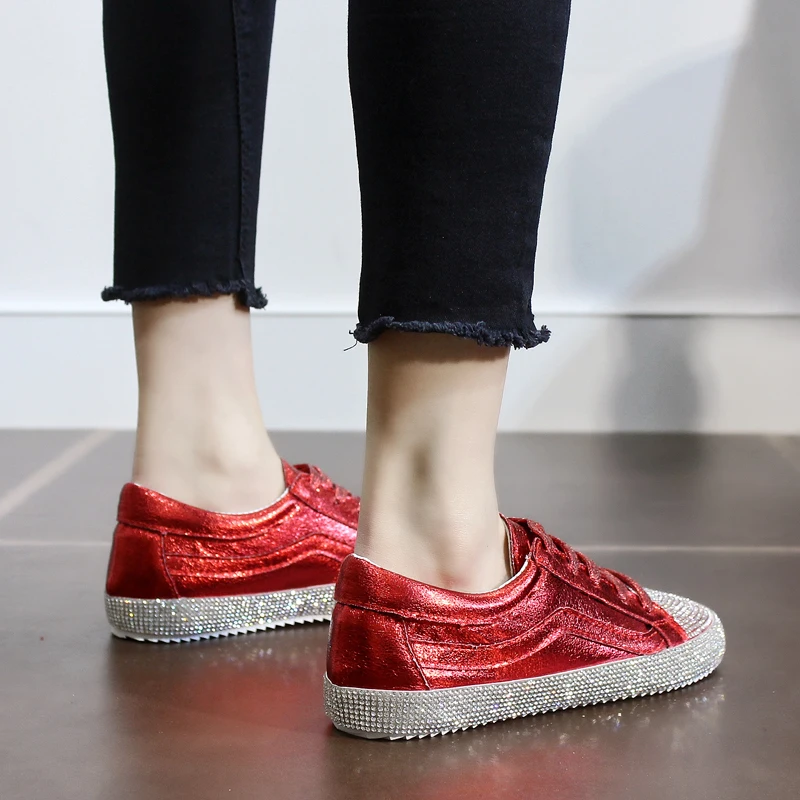 Сезон весна Новинка Модный бренд Туфли лодочки Женская обувь Кроссовки стразы