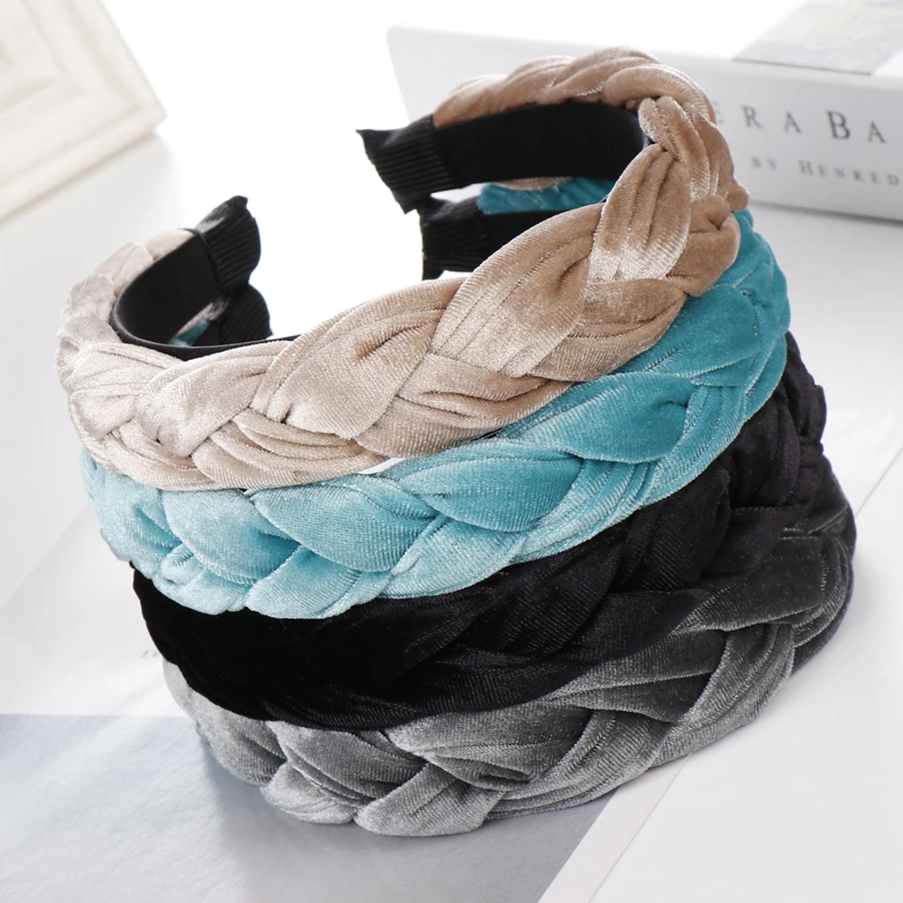 Женский обруч для волос однотонный в форме косы |