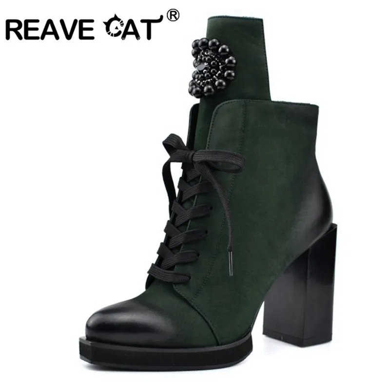 REAVE CAT/женские зимние ботинки на толстом высоком каблуке; ботильоны на платформе со шнуровкой; вечерние Клубные туфли; цвет черный, серый