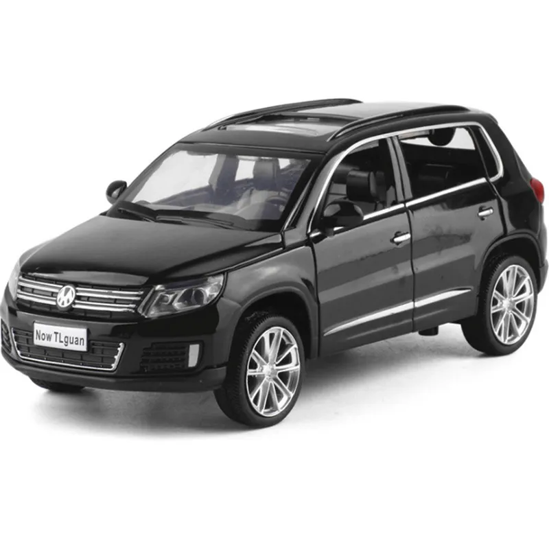 Модель автомобиля Tiguan SUV из сплава масштаб 1:32 музыкальный мигающий шесть