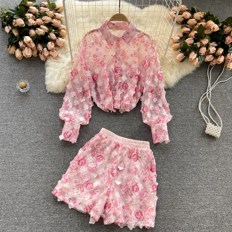 

Sweet Chiffon 3D Flower Two Piece Set Women Long Sleeve Shirt Blouse Tops + Elastic Waist Shorts Sets Fashion Casual Pant Suits