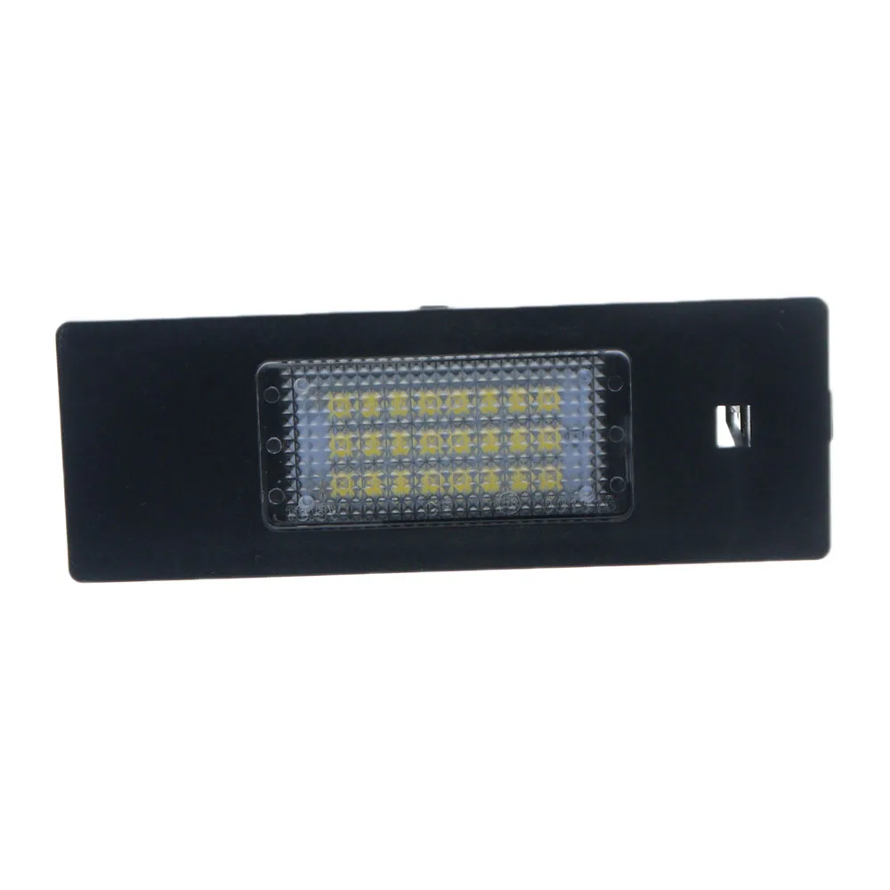 Лампа для номерного знака Canbus 24 светодиода BMW E81 E87 E63 E64 M6 E85 E86 Z4 F12 F13 F20 F21 F06 E89 i3 R55/R55 2