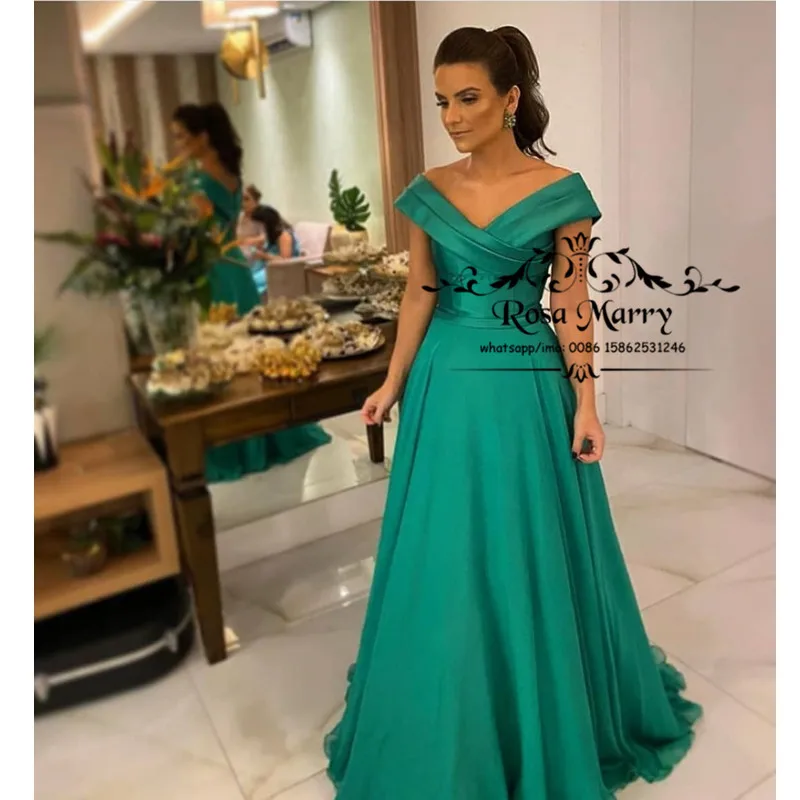 

Hunter Green Plus Size Cheap Evening Dresses 2021 New Off Shoulder Simple Design Formal Celebrity Evening Prom Party Gowns