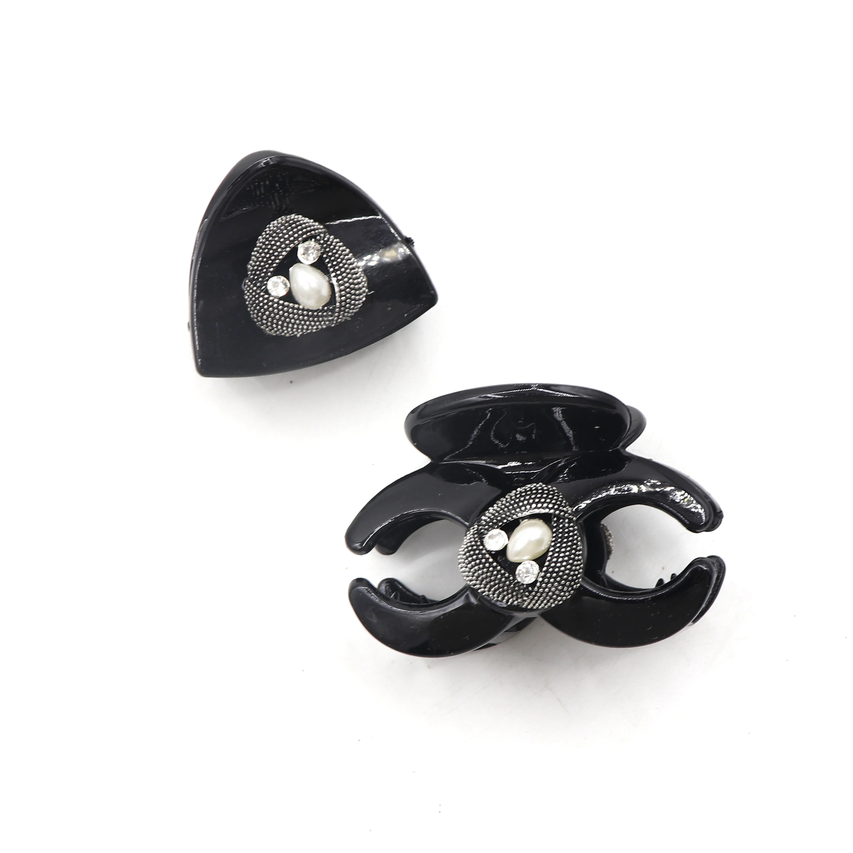 

Женская заколка-краб для волос, винтажная простая акриловая заколка для волос геометрической формы в форме сердца, аксессуары для волос для...