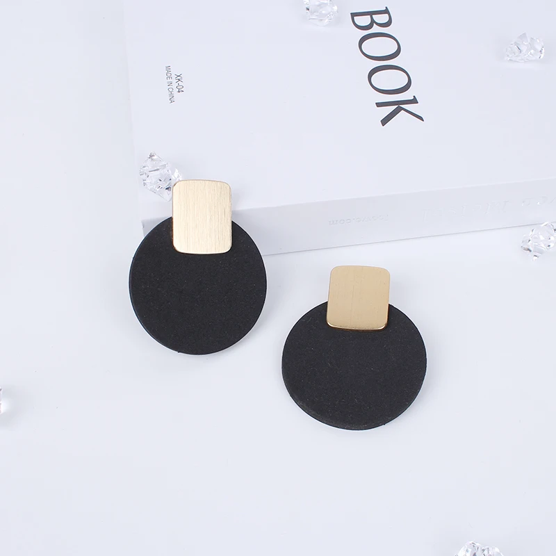 

YD&YDBZ Punk Big Pendant Earrings For Women Trendy Black Foam Round Drop Earring Luxury Europe Style Ear Jewelry Accessories