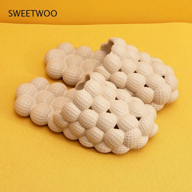 

Summer Outdoor Women's Slippers, Craftsmanship Sandals, Flat-Bottom Features, Bubble Casual Slippers, Beach Women's Slippers