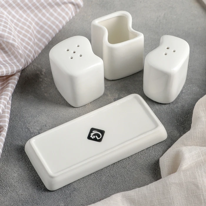 Набор для специй Бланш 3 шт: солонка 65 мл перечница 60 ёмкость зубочисток |