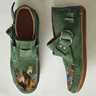 Женские ботинки с пряжкой, удобные короткие сапоги, повседневная обувь на плоской подошве, с вышивкой кошки, Осень-зима