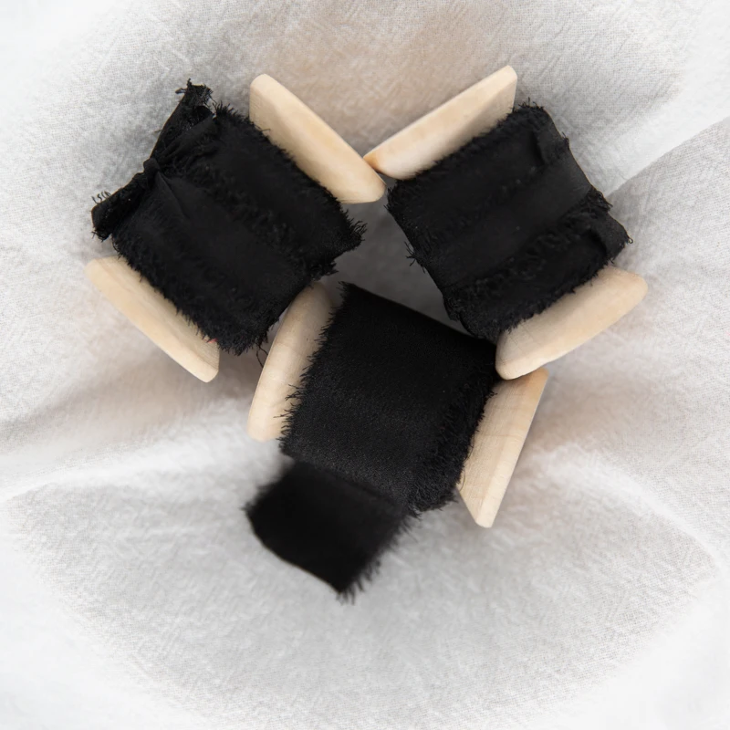 Лента из чистого шелка с вышивкой в виде катушки дерева ленты краями для