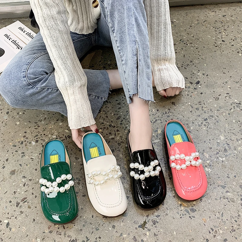 

Female Shoes Loafers String Bead Slippers Casual Mules For Women 2021 Slides Cover Toe Low New Luxury Flat Rubber PU Cover Toe L