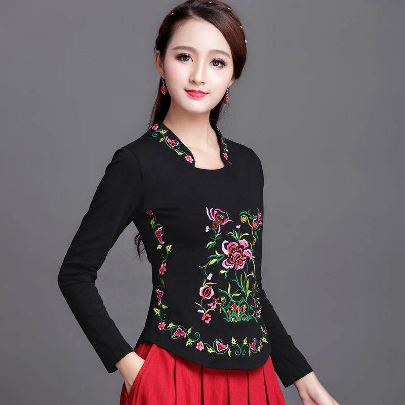 Топ женская одежда осенняя футболка с пряжкой Женская Весенняя вышивкой