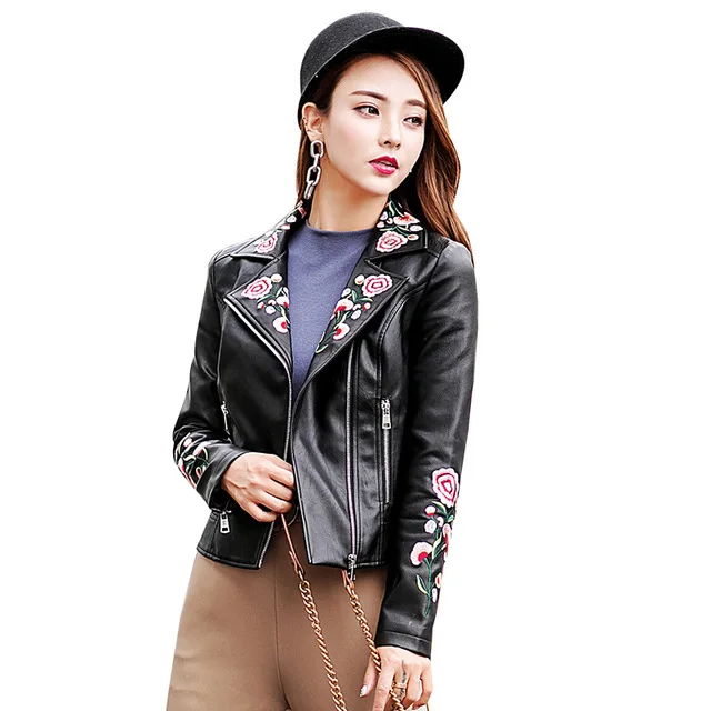 

Модные черные Куртки из искусственной кожи в английском стиле с вышивкой, Женская локомотивная ветровка, короткая куртка из искусственной ...