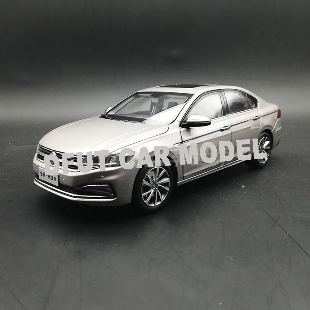 Масштаб 1:18 игрушка из сплава 2019 BORA модель детского игрушечного автомобиля