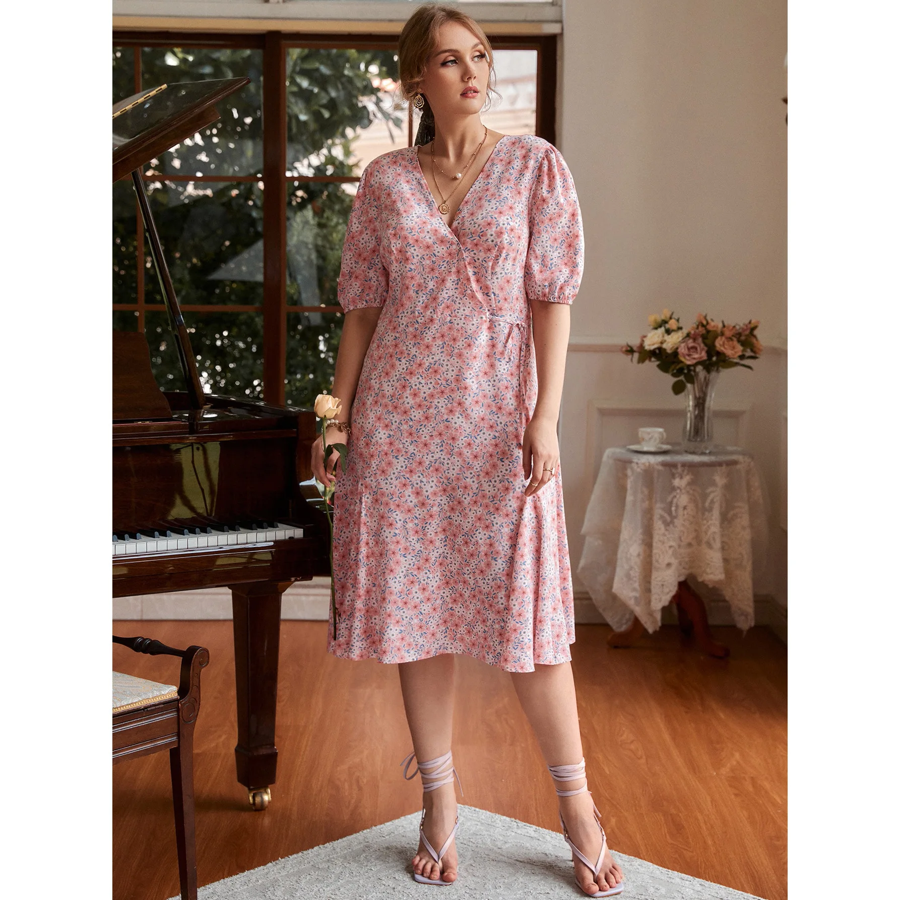 

Large Size L-4Xl Dresses Fashion Vneck Pink Floral Cross Vintage Vibes Robe De Soire De Mariage Evening Party Ball Gown