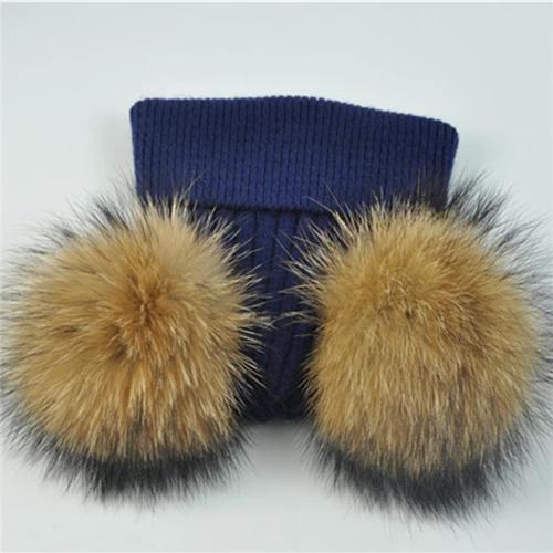 Navy natural fur Женская зимняя шапка с двойным меховым помпоном, женский шерстяной съемный меховой вязаный шарик, Шапка-бини с 2 натуральными цветными помпонами из меха енота - Цвет: Navy natural fur