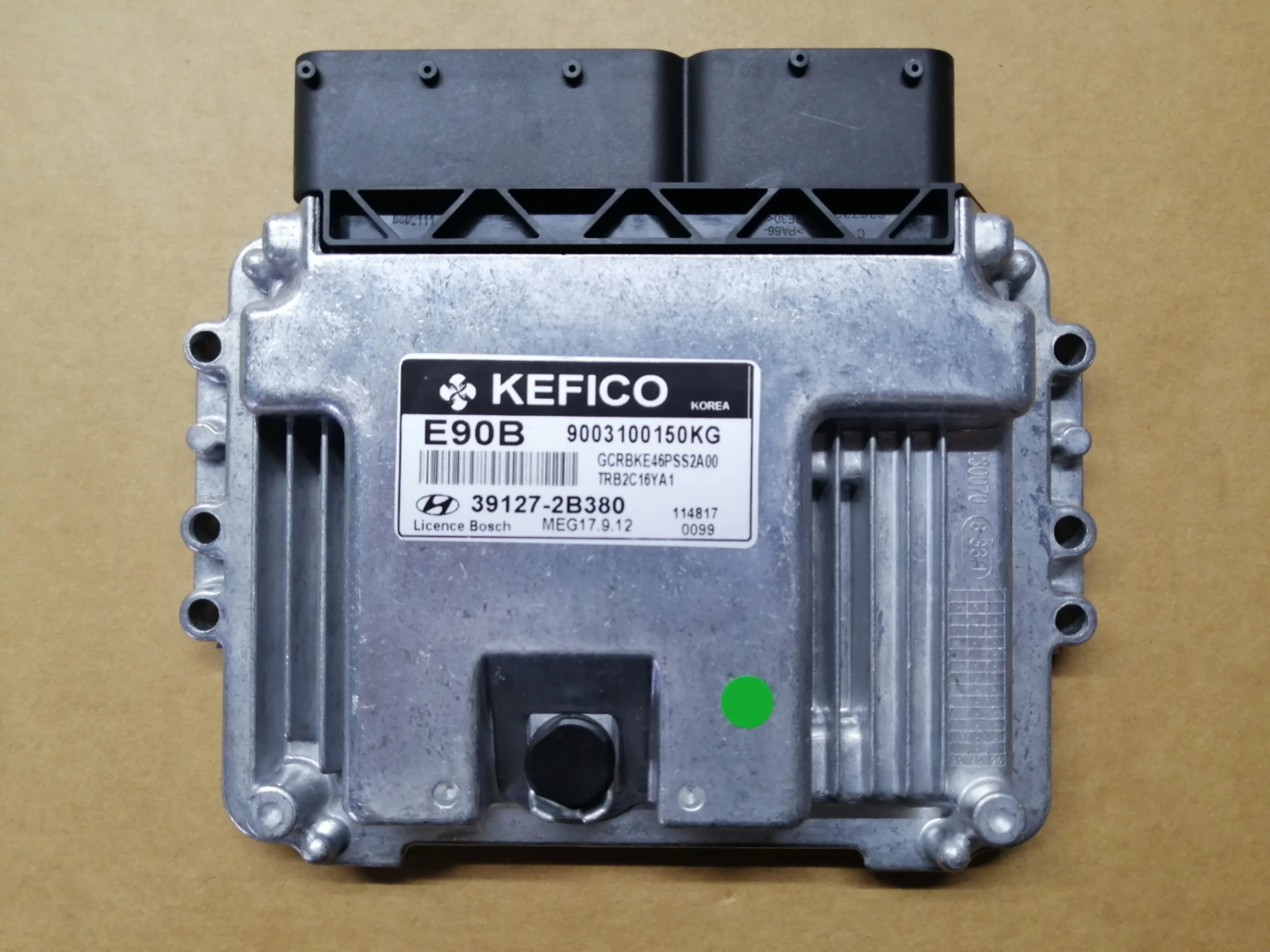 

Совершенно новый ECU 39127-2B380 MEG17.9.12