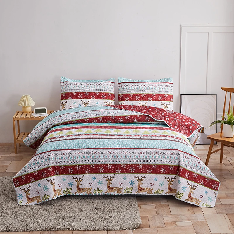 

Christmas Quilt Set Reversible Bedspread Coverlet New Year Holiday Bedding Snowflake Christmas Tree Quilts with 2 Pillowshams