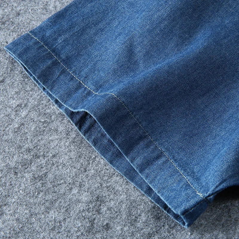 

Men's denim short-sleeved shirt .100% cotton Summer fashion solid color breathable and comfortable lapel (oversized plus size)