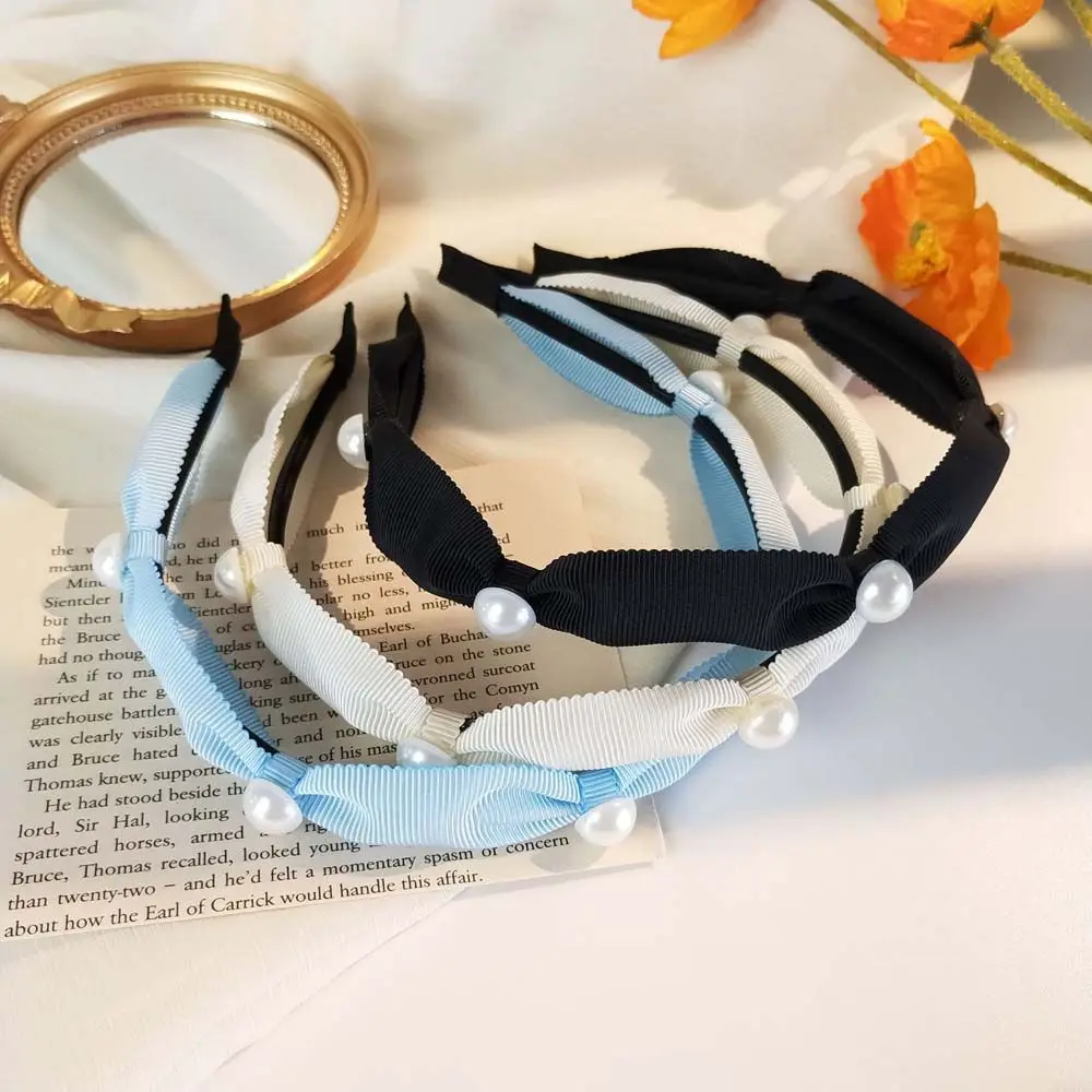 

Ободок для волос в корейском ретро-стиле Женский, эластичная повязка на голову со складками и жемчугом, универсальный французский стиль, 1 ш...