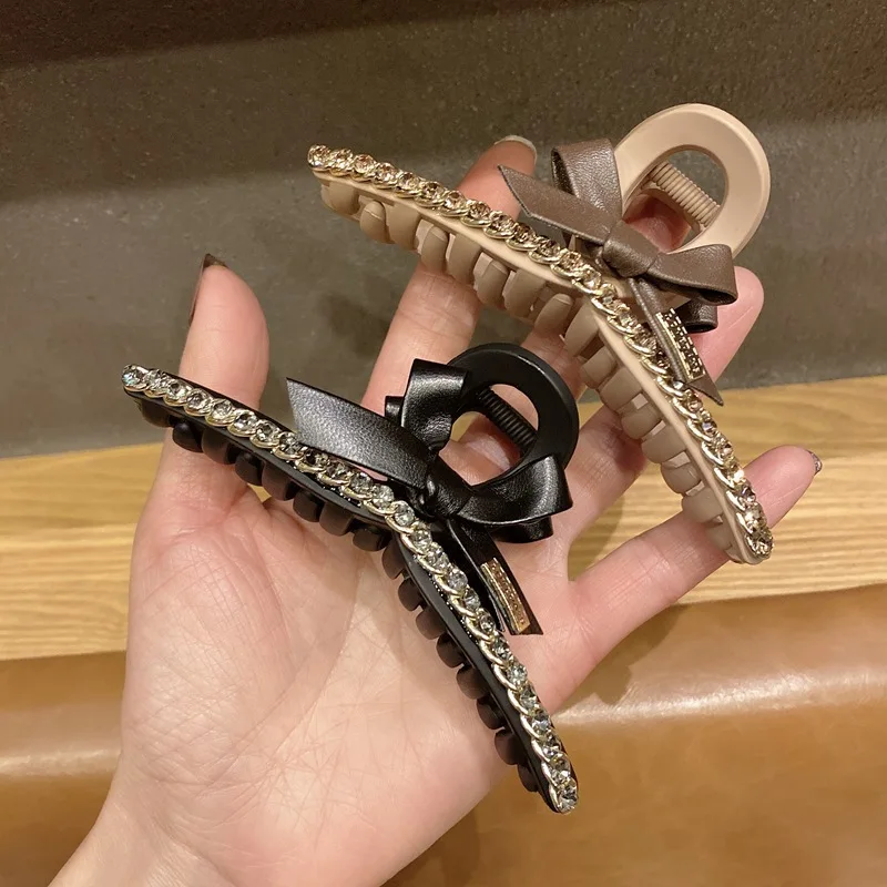 

Korean Retro Temperament PU Leather Bow Rhinestone Chuck Hairpin Fashion Wild Female Headwear Hair Accessories
