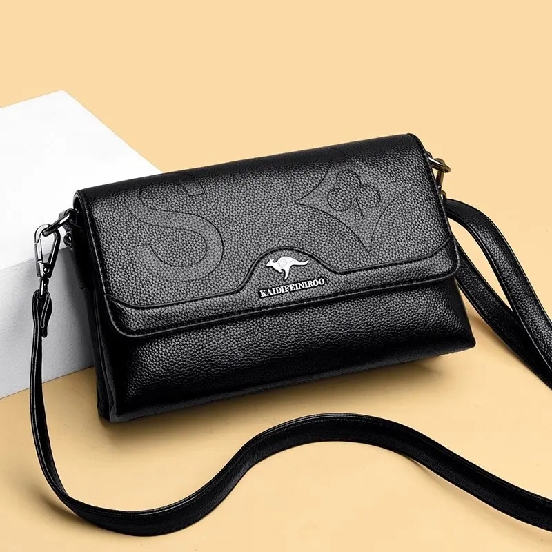 

Женская сумка-мессенджер на одно плечо, из натуральной кожи