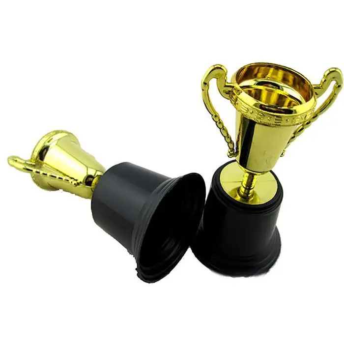 Забавный креативный детский пластиковый золотой трофей обучающий реквизит