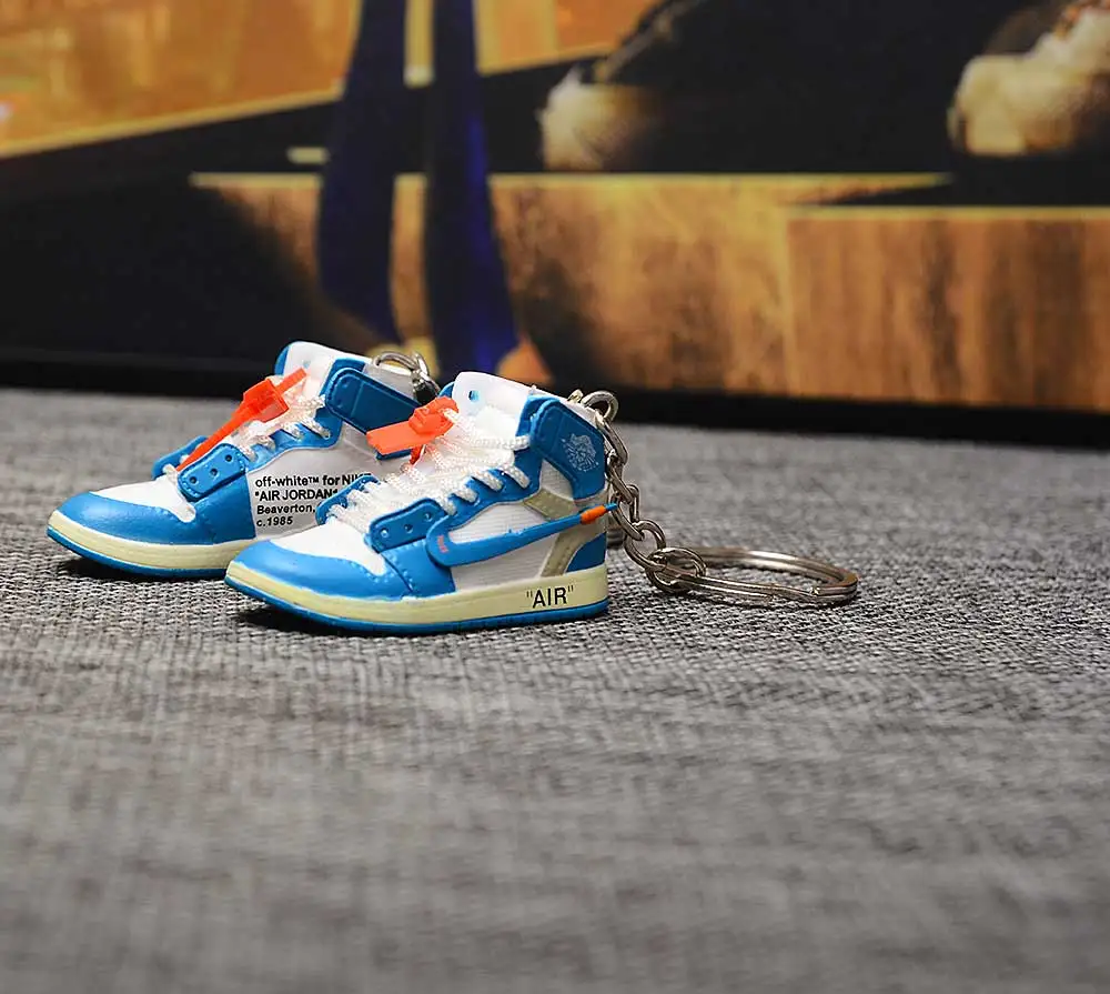 a pair w metal ring Дропшиппинг тапки обуви брелок 1 3D мини-кроссовки "OW CHICAGO" Спортивная обувь тапки брелки - Цвет: a pair w metal ring
