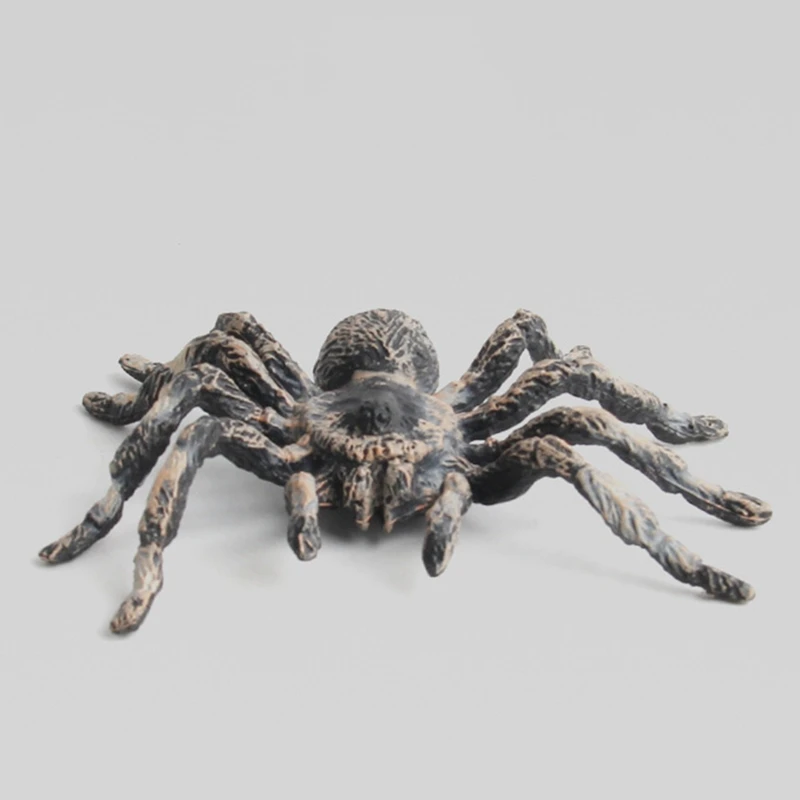 

2Pcs 9.5cm Large Fake Realistic Spider Insect Model Toy Fun Halloween Scary Prop