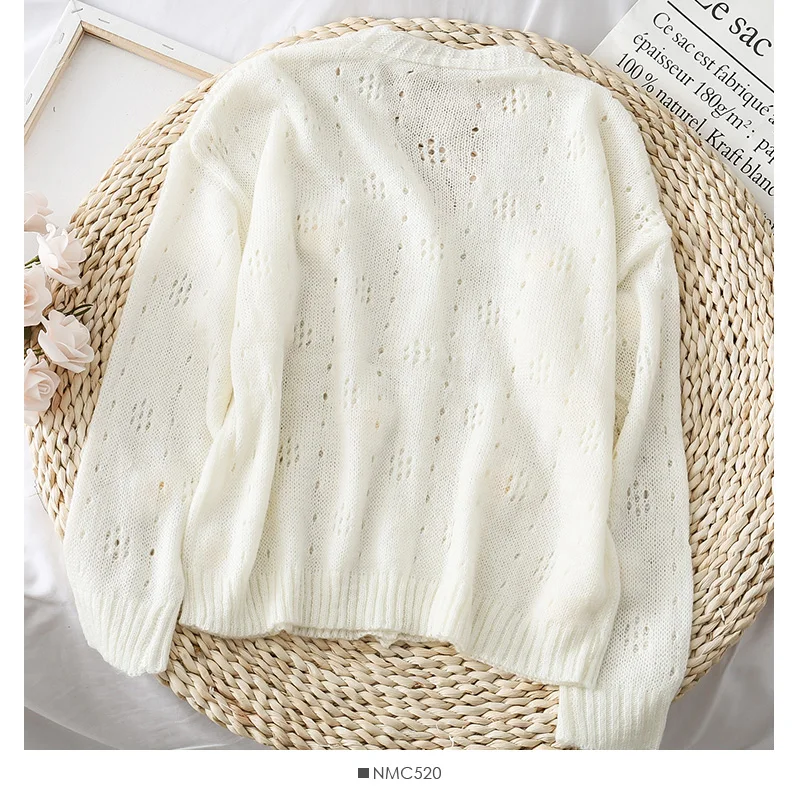 Женское трикотажное пальто с желтыми цветочными нашивками повседневный белый