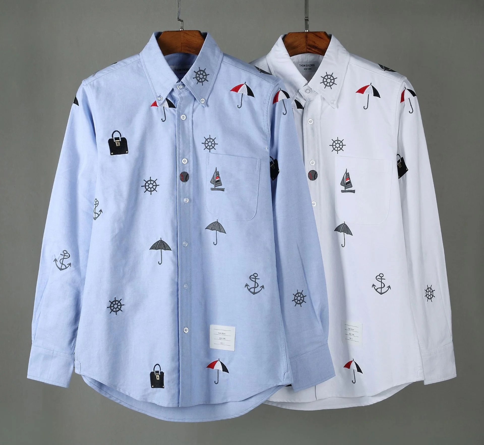 

Мужская рубашка с вышивкой из ткани Оксфорд