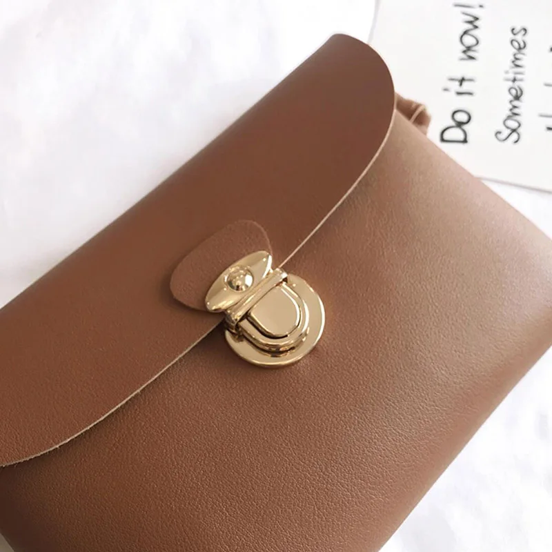 

2020 New Solid lock Women bags designer Super light Square Single Shoulder Bag Flaps PU Leather Crossbody Ladies Purses
