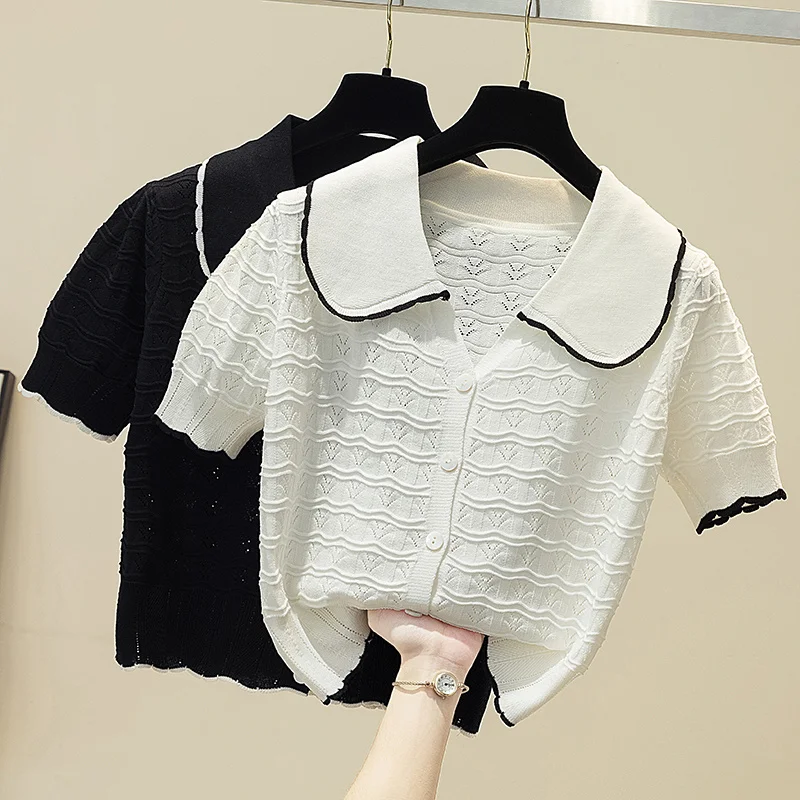 

2021 Summer Lapel Hollow Crochet Flowers Sweater Retro V-neck Knitting Short Sleeve Sweater New Sweet Petal Edge Blended Sweater