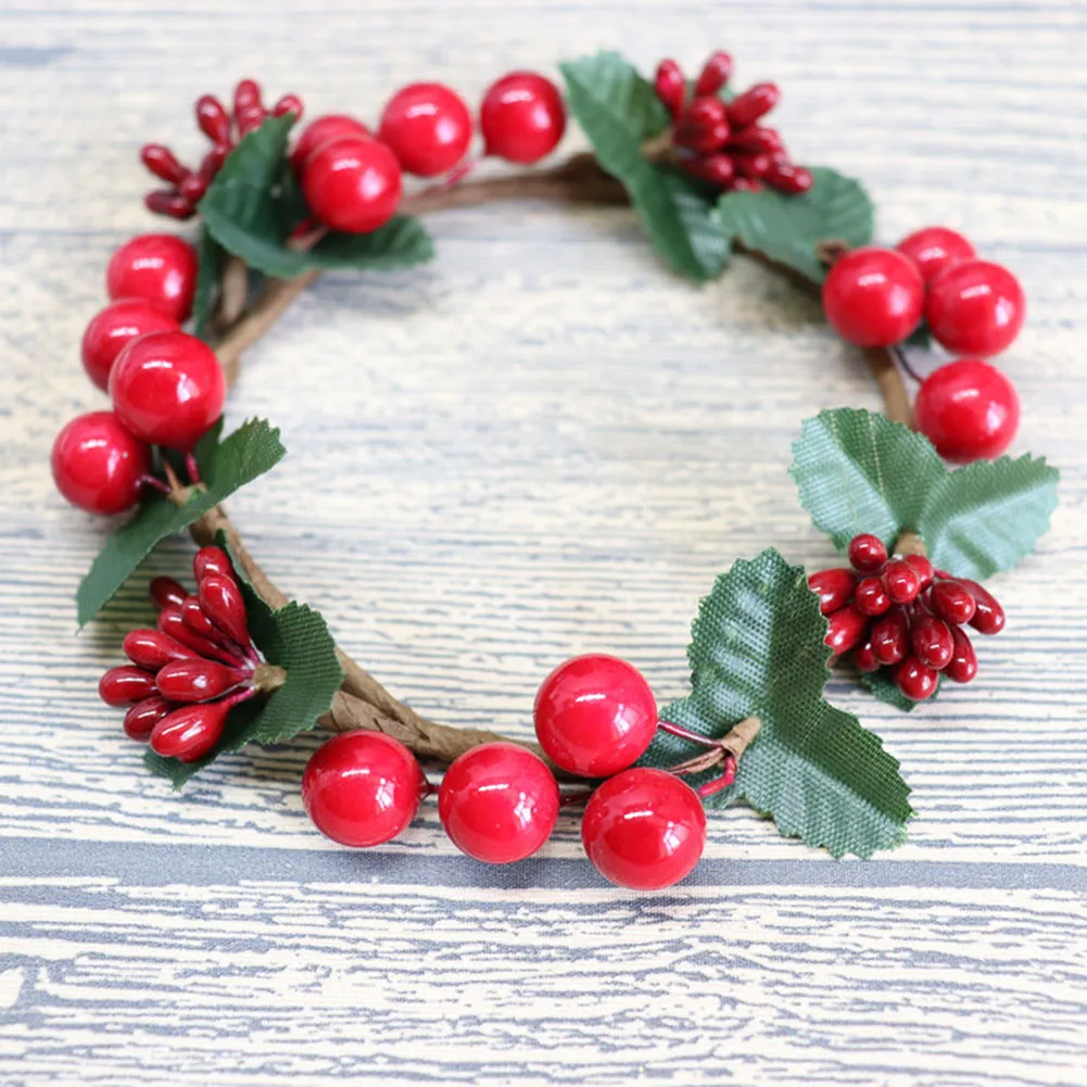 

New Christmas Simulation Plant Garland Pine Needles Red Berry Plant Wreath Home Door Hanging Decor Christmas Party Ornaments