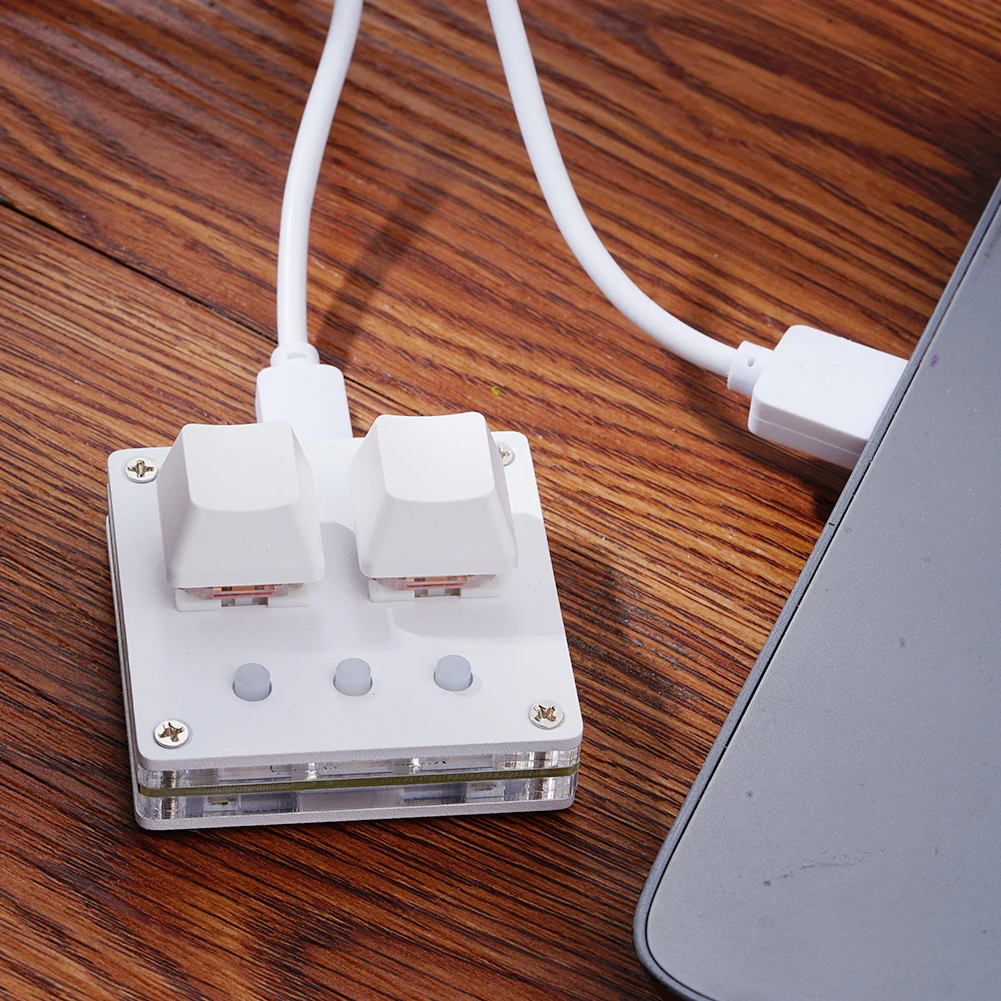 2-клавишная высокопрофильная мини-клавиатура копирует и вставляет