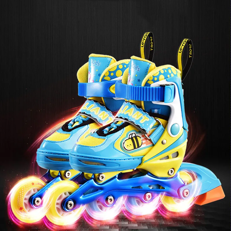 NEW Slalom Sliding Inline Roller Skates Shoes Adjustable Washable Flash Wheels Patines Beginner Kids Children 3-8 Years Old - Цвет: Blue S EUR 28-31