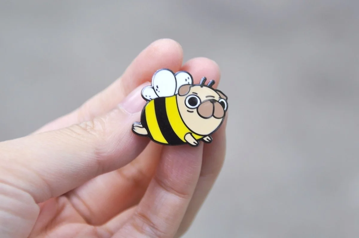 Мопс пчелы эмали штырь мем Pin-код